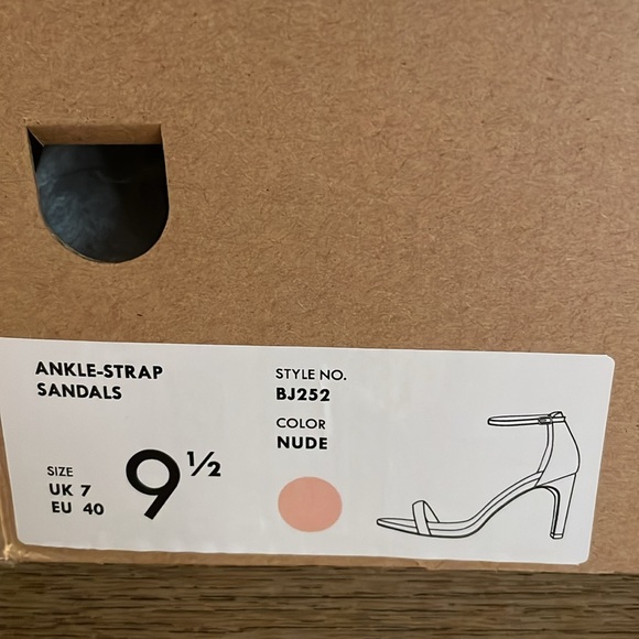 NEW | J Crew Ankle Strap Sandal Nude BJ252 New In Box Various Sizes - Picture 9 of 11